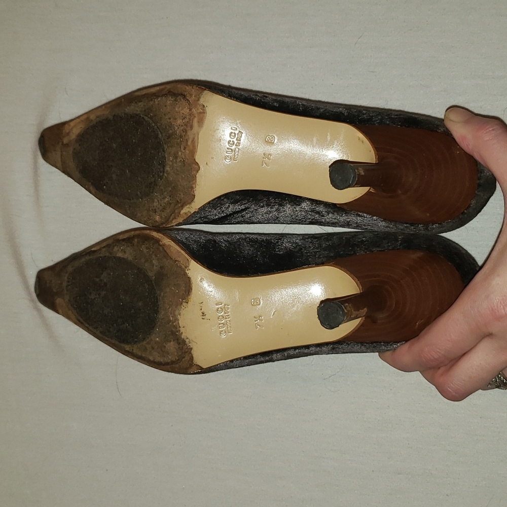 GUCCI Vintage Dark Grey Pony Hair Pumps with Wooden Heel - Picture 6 of 11